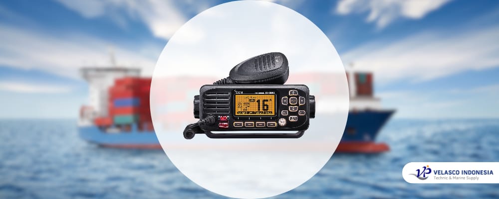 Radio Marine ICOM IC-M220