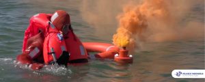 Panduan Penggunaan Sinyal Man Overboard di Kapal